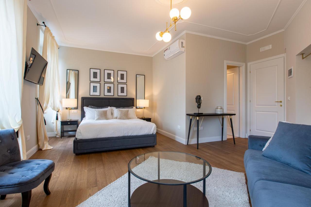 Daplace - Corso Monforte Suites Milaan Buitenkant foto