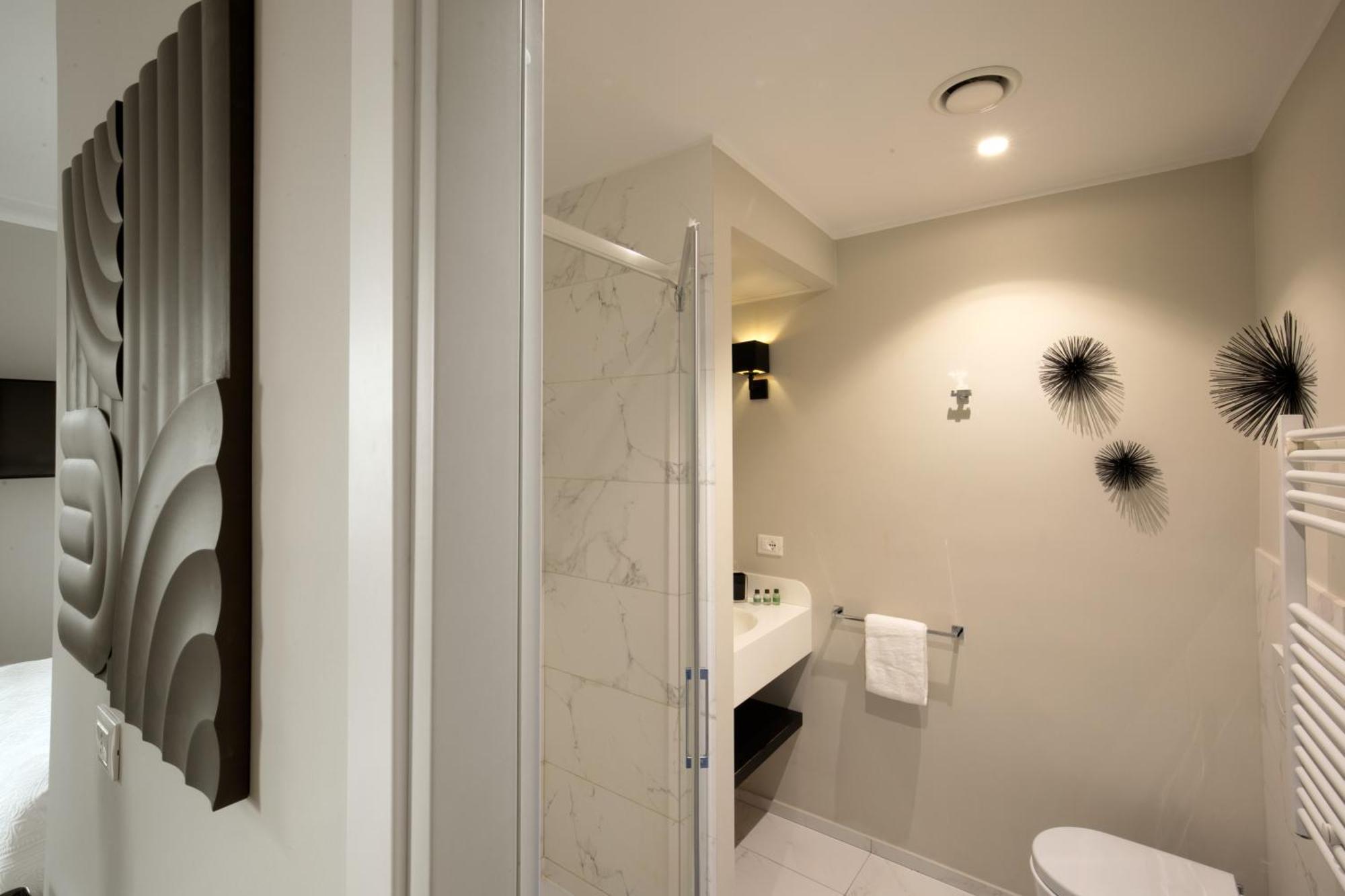 Daplace - Corso Monforte Suites Milaan Buitenkant foto