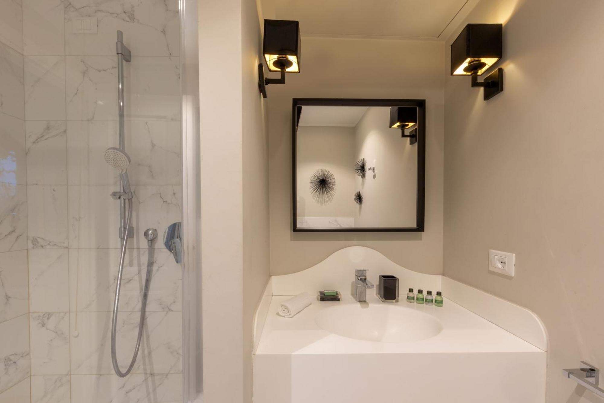 Daplace - Corso Monforte Suites Milaan Buitenkant foto