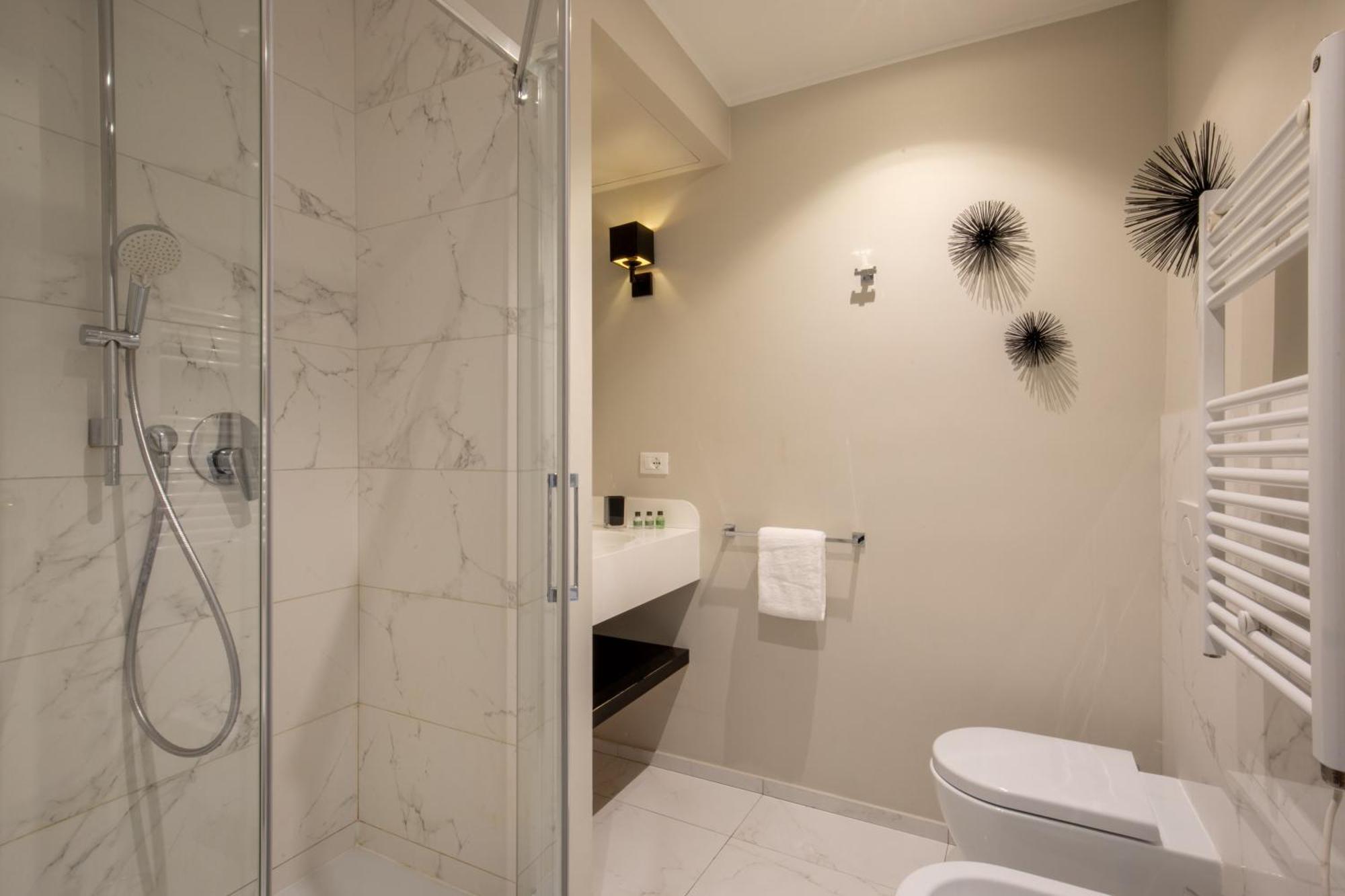 Daplace - Corso Monforte Suites Milaan Buitenkant foto