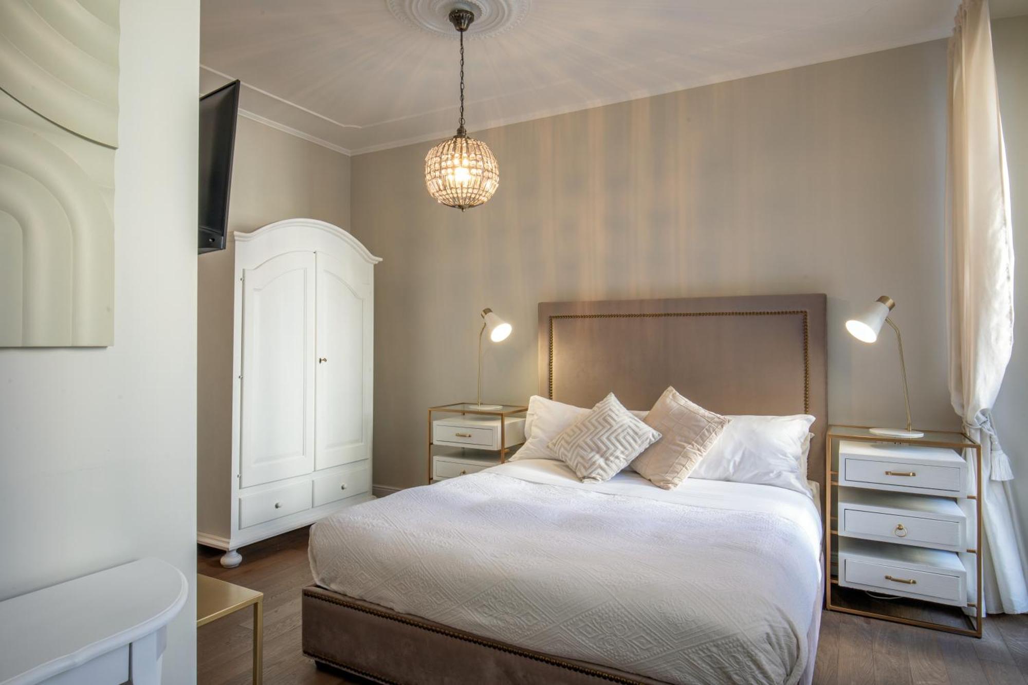 Daplace - Corso Monforte Suites Milaan Buitenkant foto