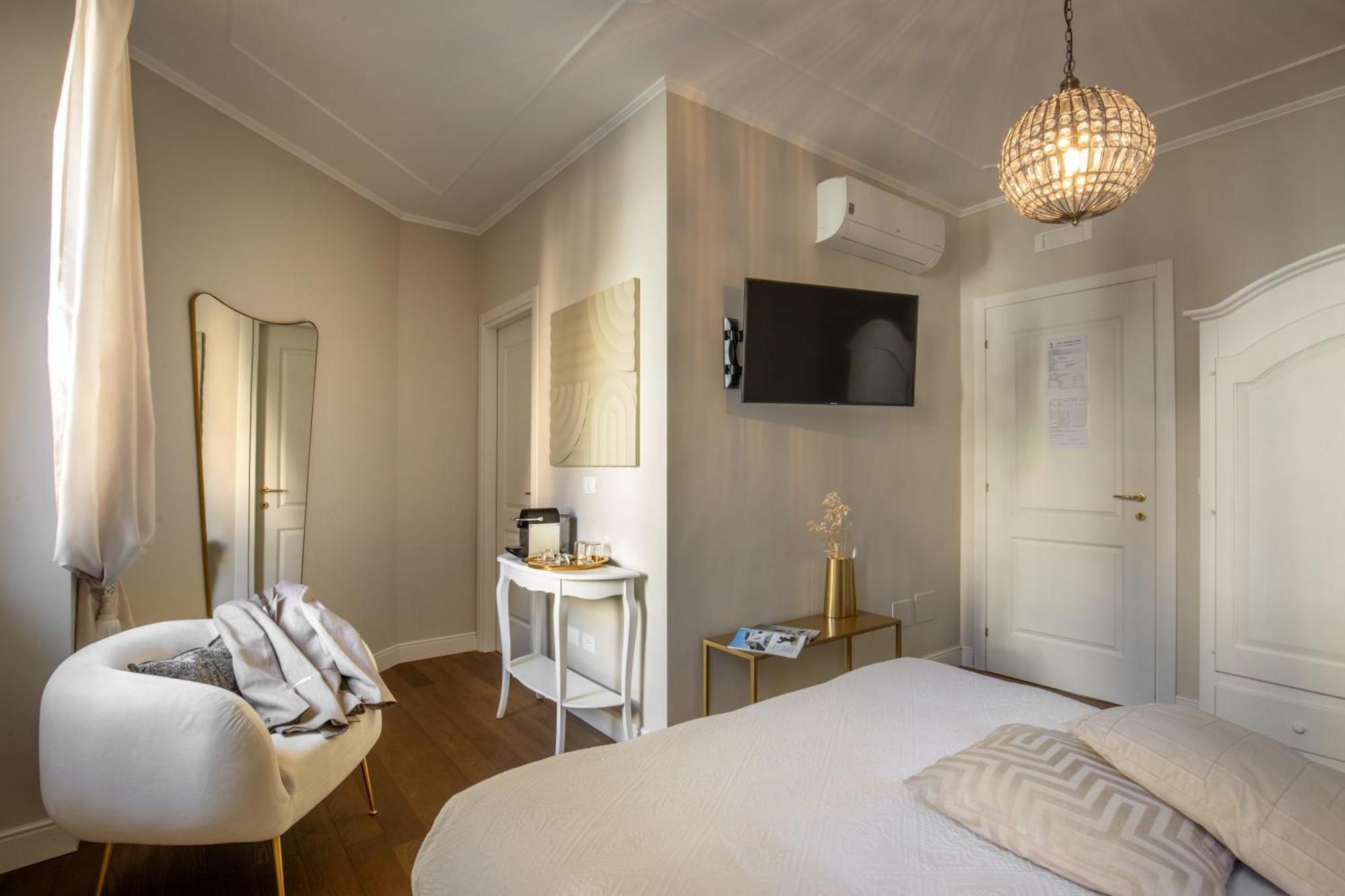 Daplace - Corso Monforte Suites Milaan Buitenkant foto